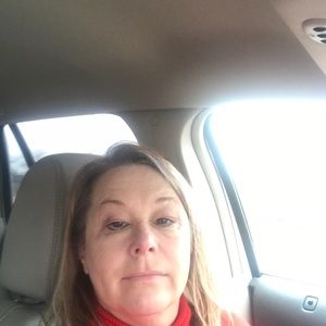 Meet your Posher, Sharon